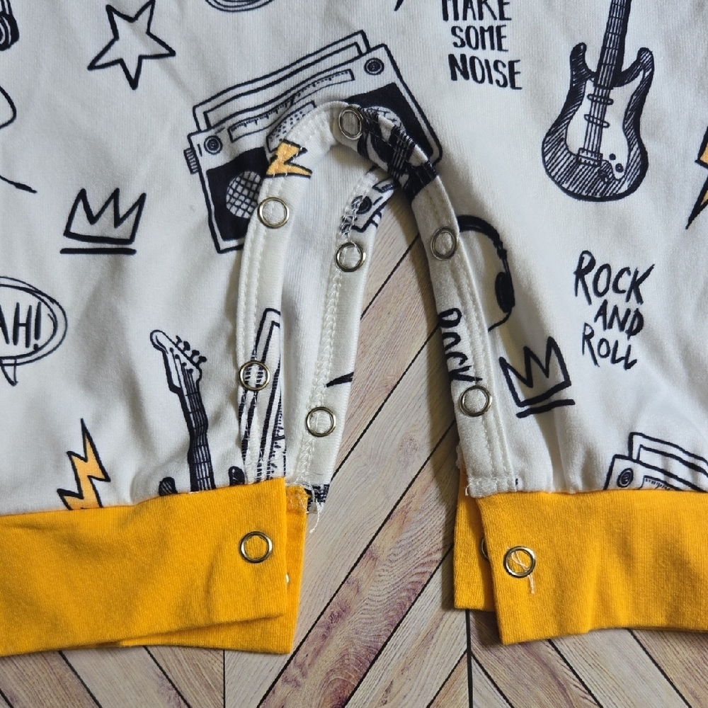 Rock & Roll Baby Jumpsuit & Beanie PJ Set Yellow White Romper One Piece 0-3M - Picture 7 of 9